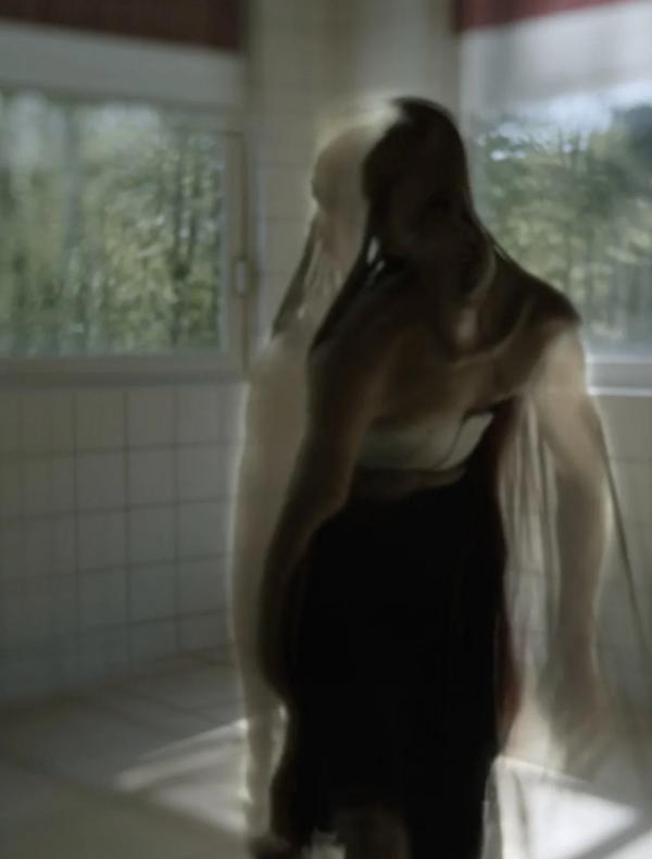 2023 06 19, PerformanceDouraneFall, 440x550