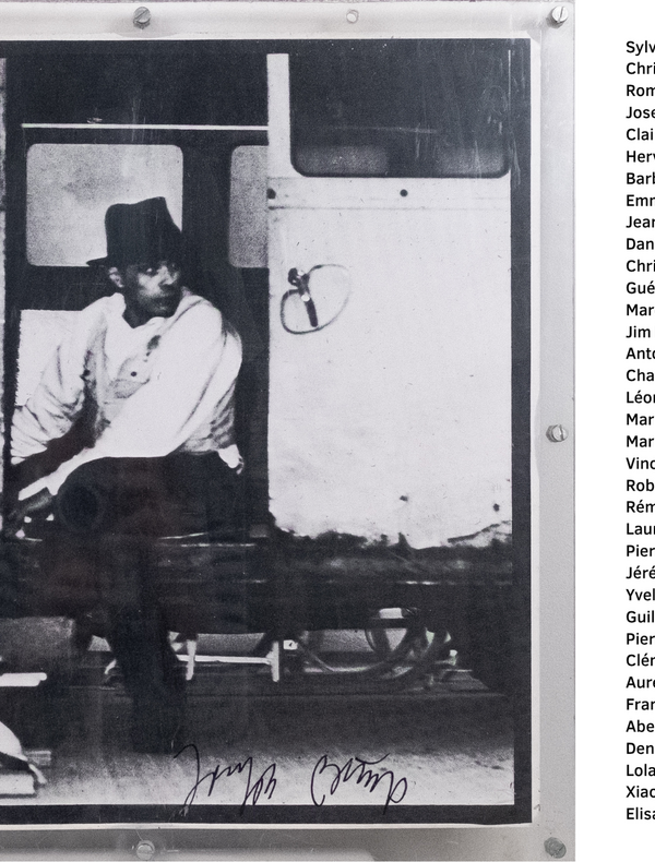 3 Ton Edition de Joseph Beuys, 1973-1985, dans la collection Françoise Besson. 