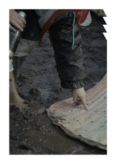 Éléonore Saintagnan, The Fish (loop), 2023, vidéo 2K, 4'32'