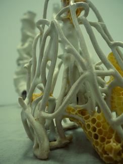 Pablo Boissel-Arrieta, détail d’une des céramiques sonores d’Entropie V.2, 2024. © Pablo Boissel-Arrieta