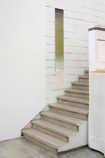 Fernanda Fragateiro, Reading Room (green), 1/3, 2025, Cut copies of The architectural Journal (from the 60’s and 70’s) and offset cotton paper, 28,5 x 186 x 0,3 cm (© António Jorge Silva) MD