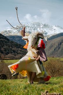 Bonté d'Ovine, la colporteuse