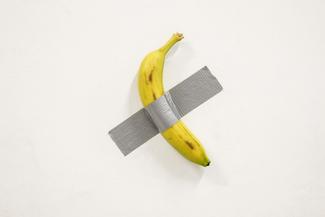 Dimanche sans fin. Maurizio Cattelan et la collection du Centre Pompidou