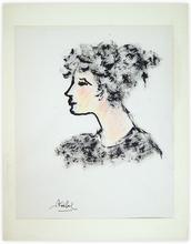 femme en buste de profil — 