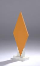 Losange orange, 1976