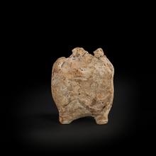 Petite sculpture aux trois pieds (pièce à main), 1999