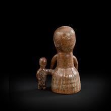 Femme et enfant, 1957
