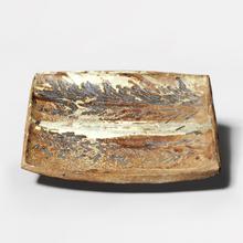 Plat avec arborescences noires et blanches, 1972