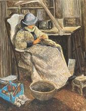 Assis, robe chatelaine, chapeau sur l'oeil