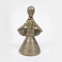 Femme à la grande corbeille (Bouquetière), 1948
