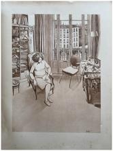 Fauteuil Voltaire devant la fenêtre à Asnières, sépia - 1971