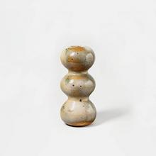 Trois Boules beiges, 1973
