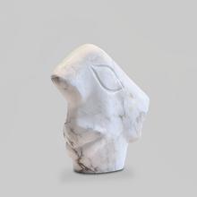 Femme au Chignon (Albâtre) - 1983