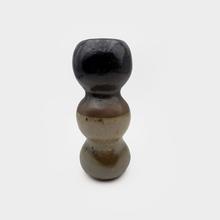 Trois boules grise, beige et noire, 1978