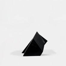 Sculpture sans titre (angles noirs) — 1994