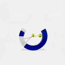 Sculpure articulée bleue et blanche