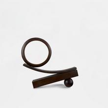 Sculpture, cercle et boule (Tension)