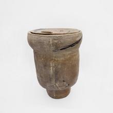 Trois cylindes avec couvercle, 1961