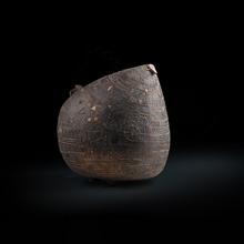 Poule noire aux hiéroglyphes, 1978