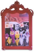 Ex-voto aux boutons de fleurs de cimetière — circa 1962