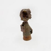 Femme frisée au chandail (bouquetière), 1961