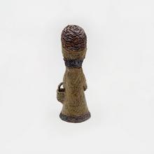 Femme l'hiver (bouquetière), 1970