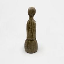 Femme à la jupe rayée à l'enfant, 1953