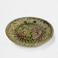 Pichet et trois fleurs (plat), 1948