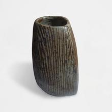 Stries noires (vase), 1952