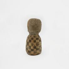 Femme à la robe au grands carreaux (grande bouquetière), 1964