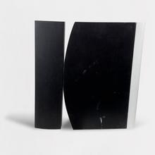 Sculpture (Noir + ligne blanche sur le côté)