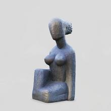Femme Assise (Bronze) - 1982