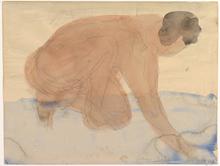 Femme nue sur les mains et les genoux