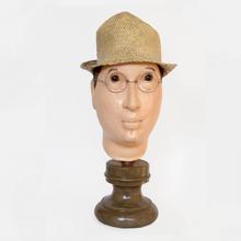 Le Chapeau — 1981