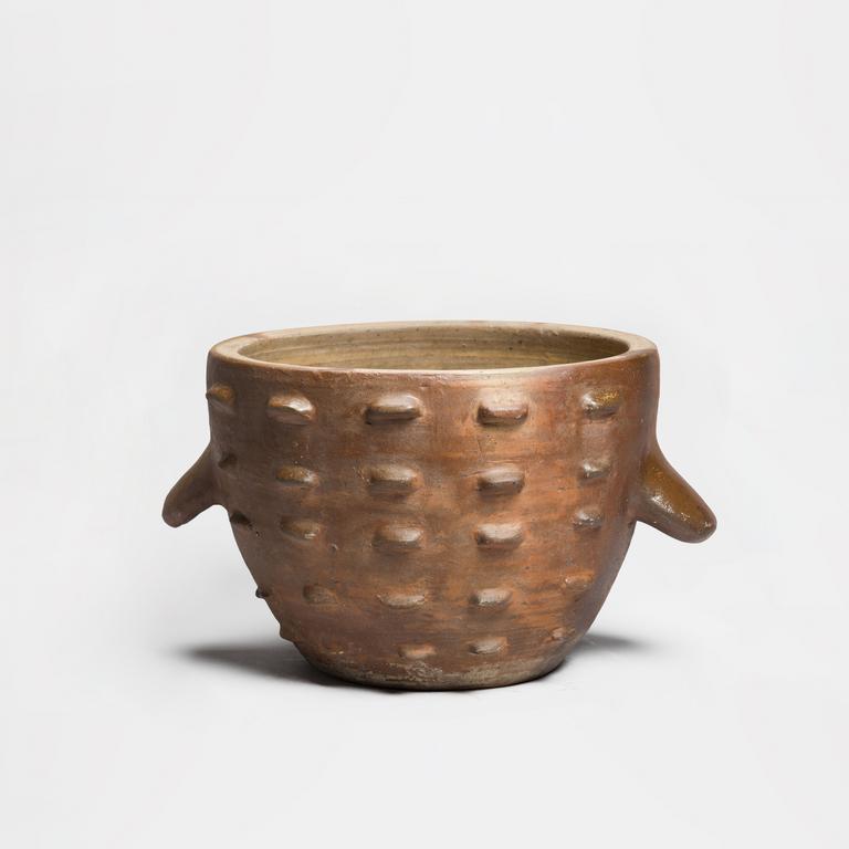 Catalogue raisonné, Jean & Jacqueline Lerat, Jardinière marron à deux oreilles, 1957