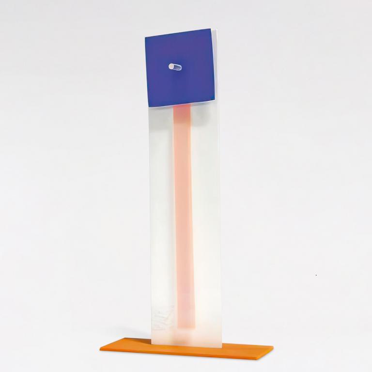 Catalogue raisonné, Albert Chubac, Sculpture en plexiglas bleue sur socle orange