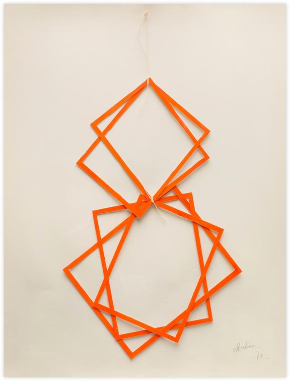 Catalogue raisonné, Albert Chubac, Carrés en rouge évidés suspendus, 1976