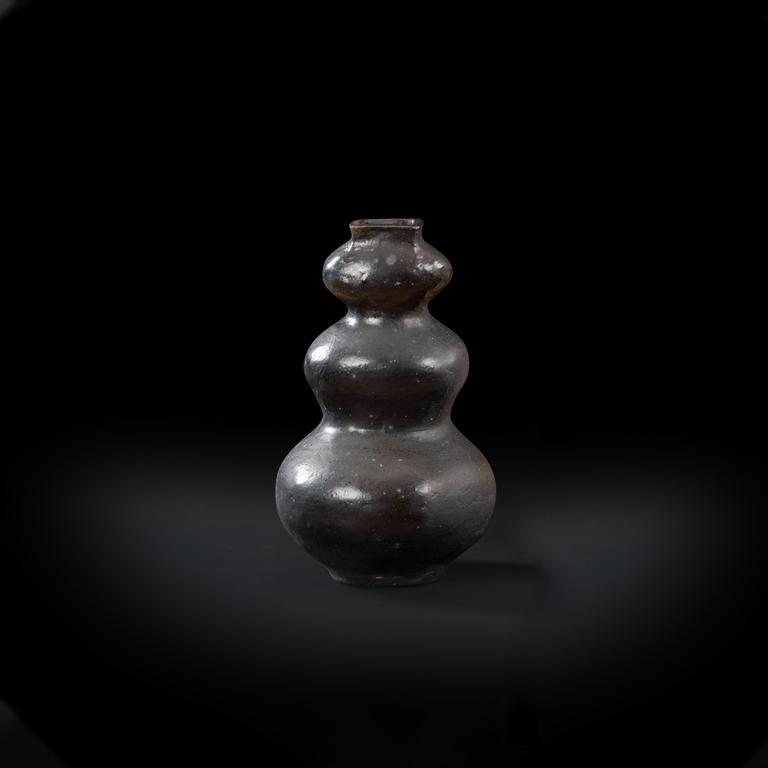 Catalogue raisonné, Jean & Jacqueline Lerat, Sans fin (vase émail noir), 1961