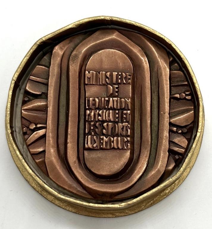 Catalogue raisonné, Adolphe Deville, Trophée National, 1976