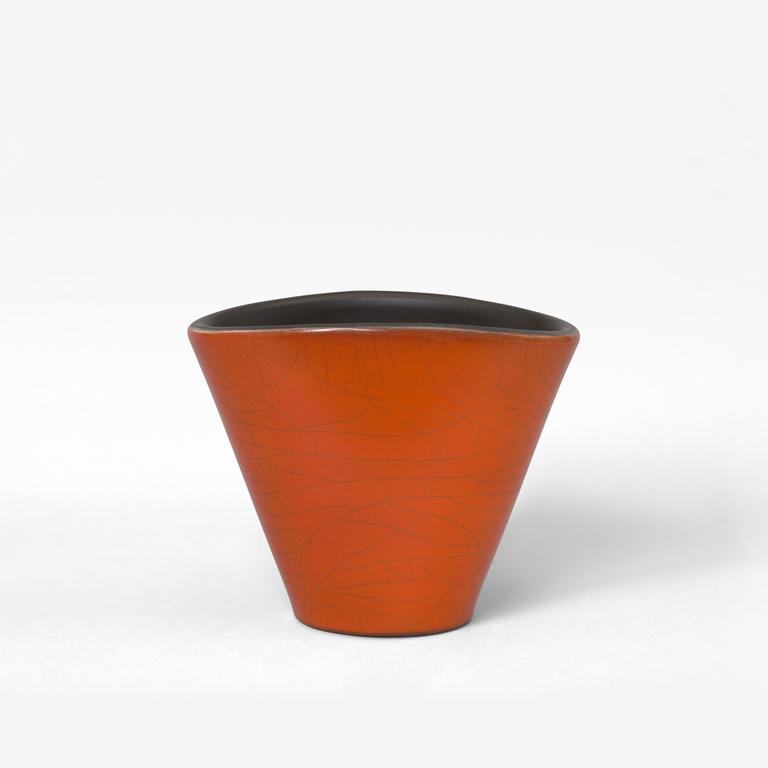 Catalogue raisonné, Pol Chambost, Vase cornet (orange noir). Modèle 709 B — 1959