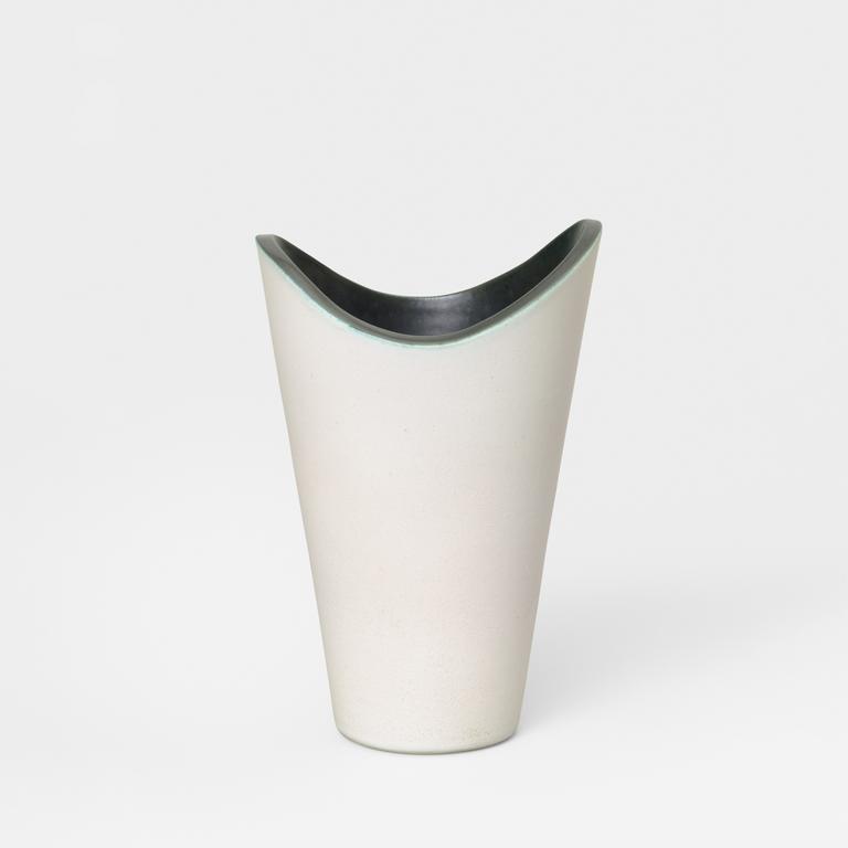 Catalogue raisonné, Pol Chambost, Vase (blanc noir). Modèle 881 B — 1953