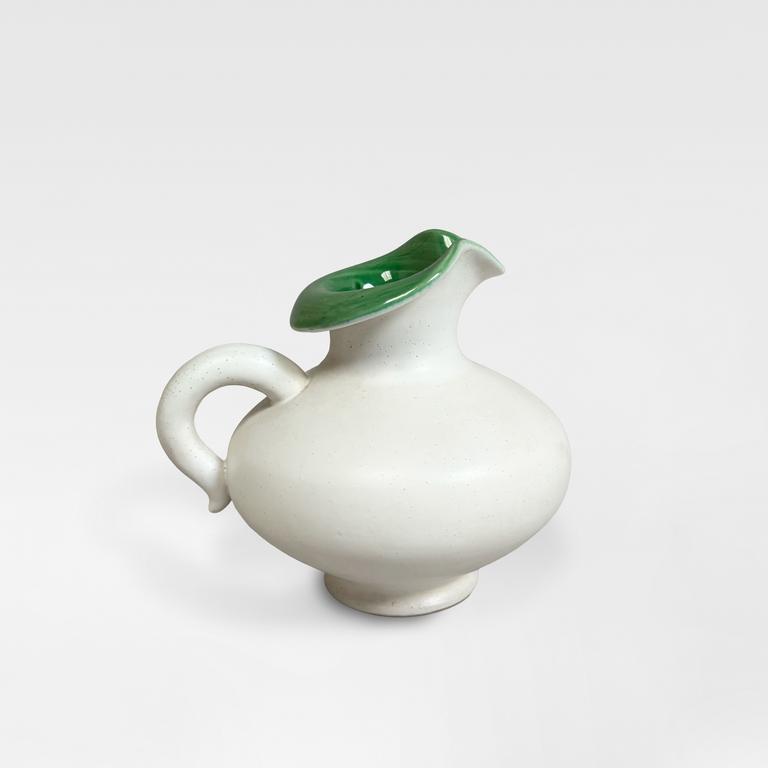 Catalogue raisonné, Pol Chambost, Pichet à lèvre ourlée (blanc vert). Modèle 834 — 1953