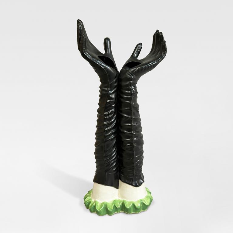 Catalogue raisonné, Pol Chambost, Vase à deux mains gantées (Yvette Guilbert)