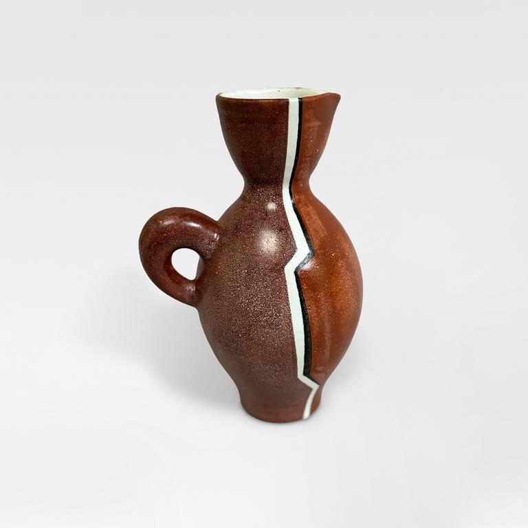 Catalogue raisonné, Pol Chambost, Cruche (brun). Modèle 836 — circa 1954