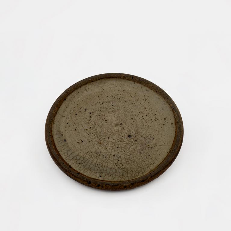 Catalogue raisonné, Jean & Jacqueline Lerat, Assiette plate "service Bedu" n°6. 1946-1948.