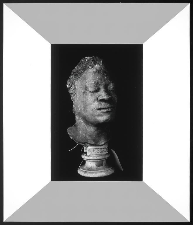 Catalogue raisonné, Henri Foucault, Tête n°22 - 2000