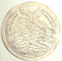 L'Humanité n'est pas, Vercors revers 1 Plâtre D=28 cm © Collection Daria Gamsaragan Estate