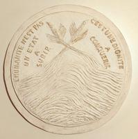 L'Humanité n'est pas, Vercors revers 2 projet Plâtre D=28 cm Plâtre © Collection Daria Gamsaragan Estate