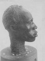 2ème buste chez Constant profil (1924) Photo anonyme 