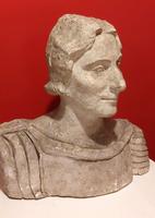 Grand buste femme élégante (2) 